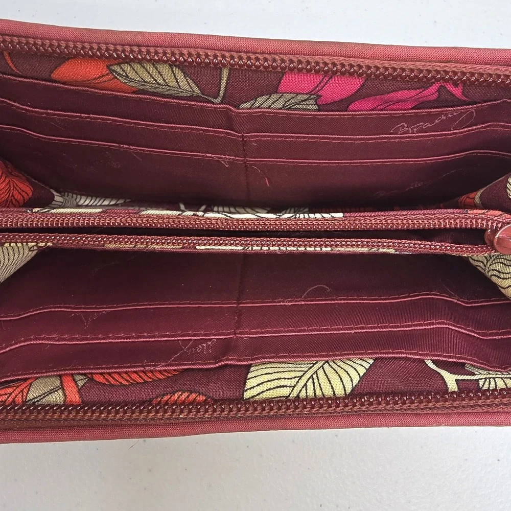 VERA BRADLEY Zip Around Clutch Wallet In Bohemian Blooms Pattern -1700‎ - Picture 4 of 5